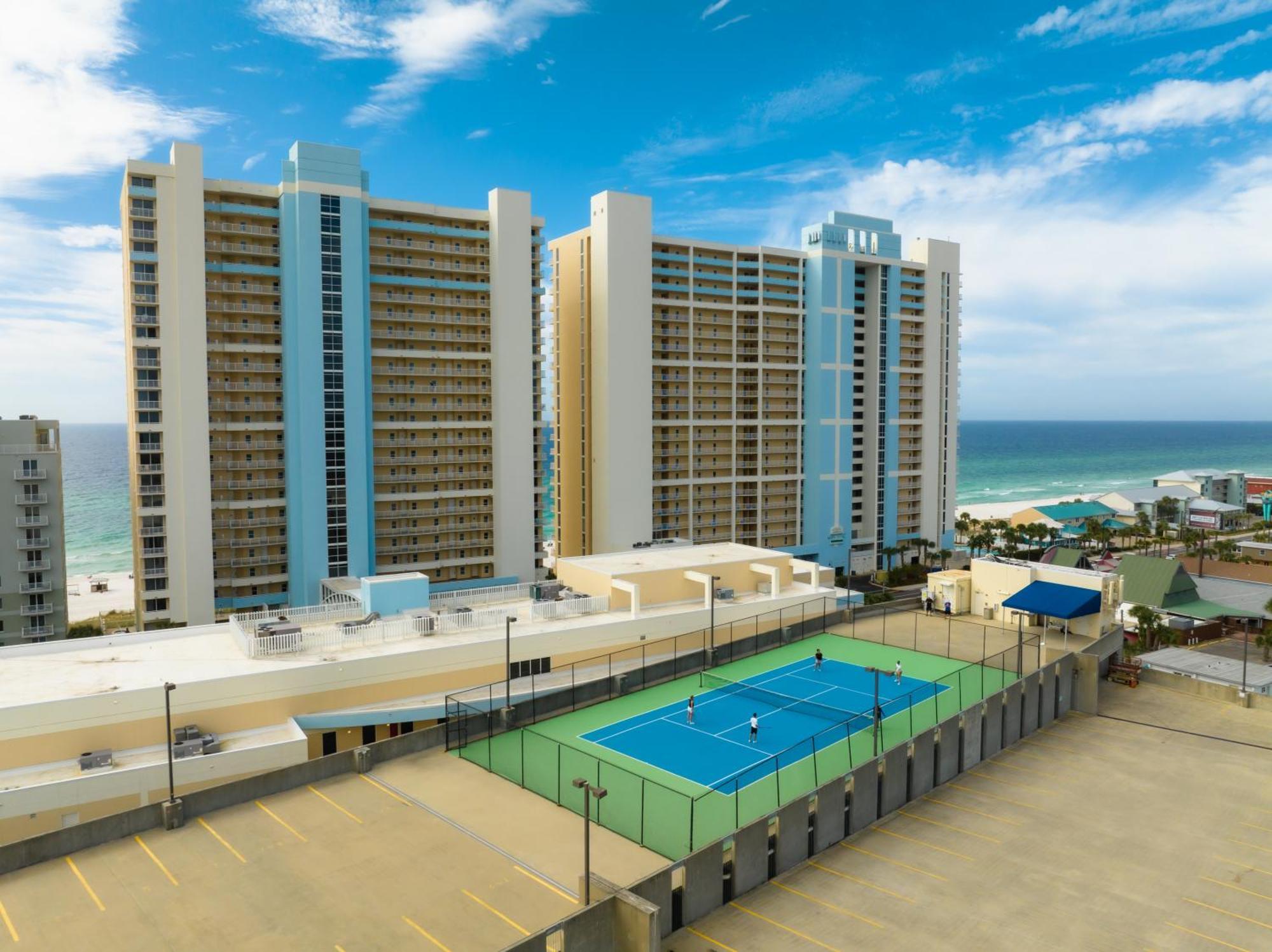 Official Majestic Beach Resort - Over 60 Units - All Ocean Front, Panama City Beach, Fl ภายนอก รูปภาพ