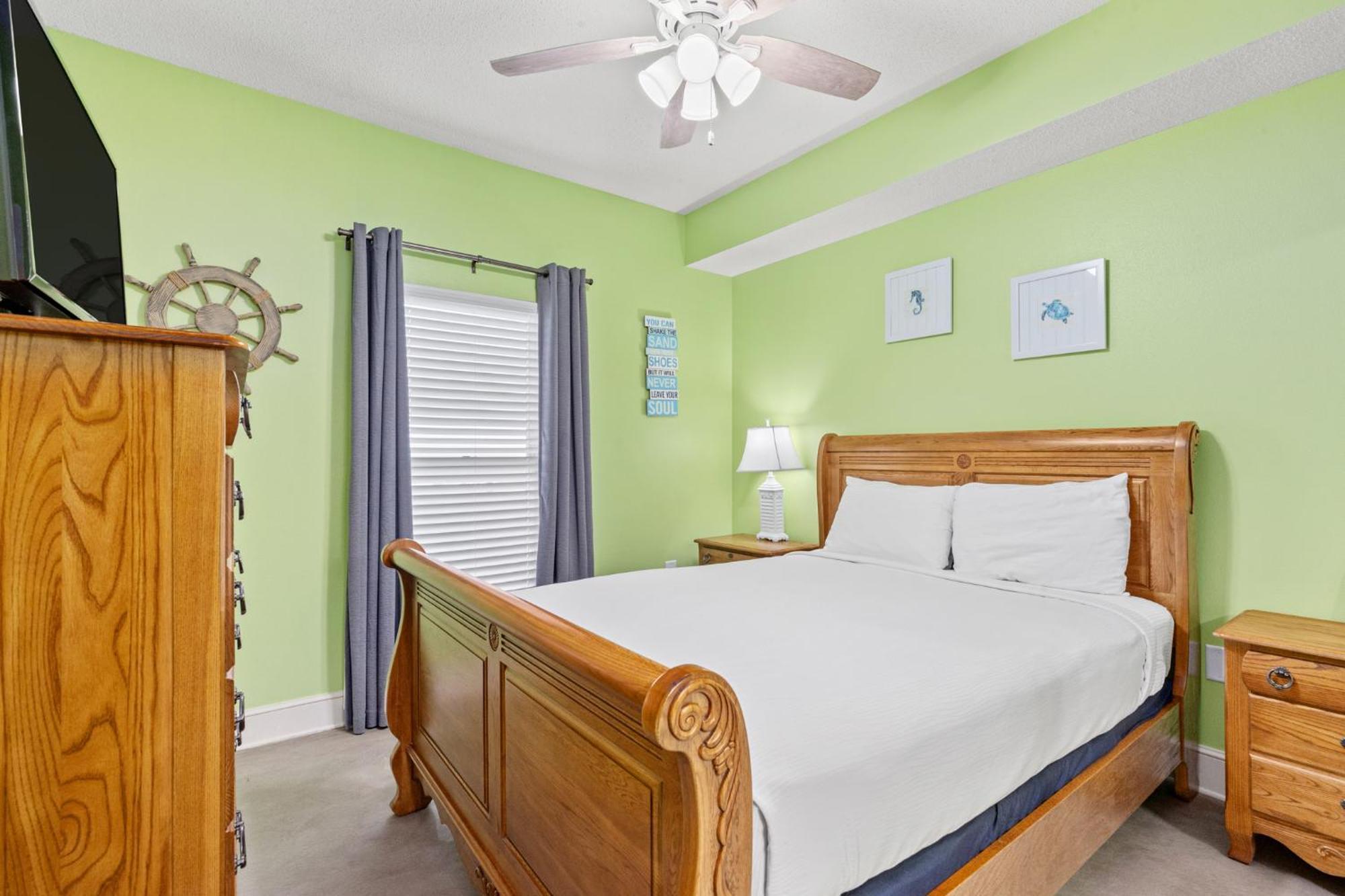 Official Majestic Beach Resort - Over 60 Units - All Ocean Front, Panama City Beach, Fl ภายนอก รูปภาพ