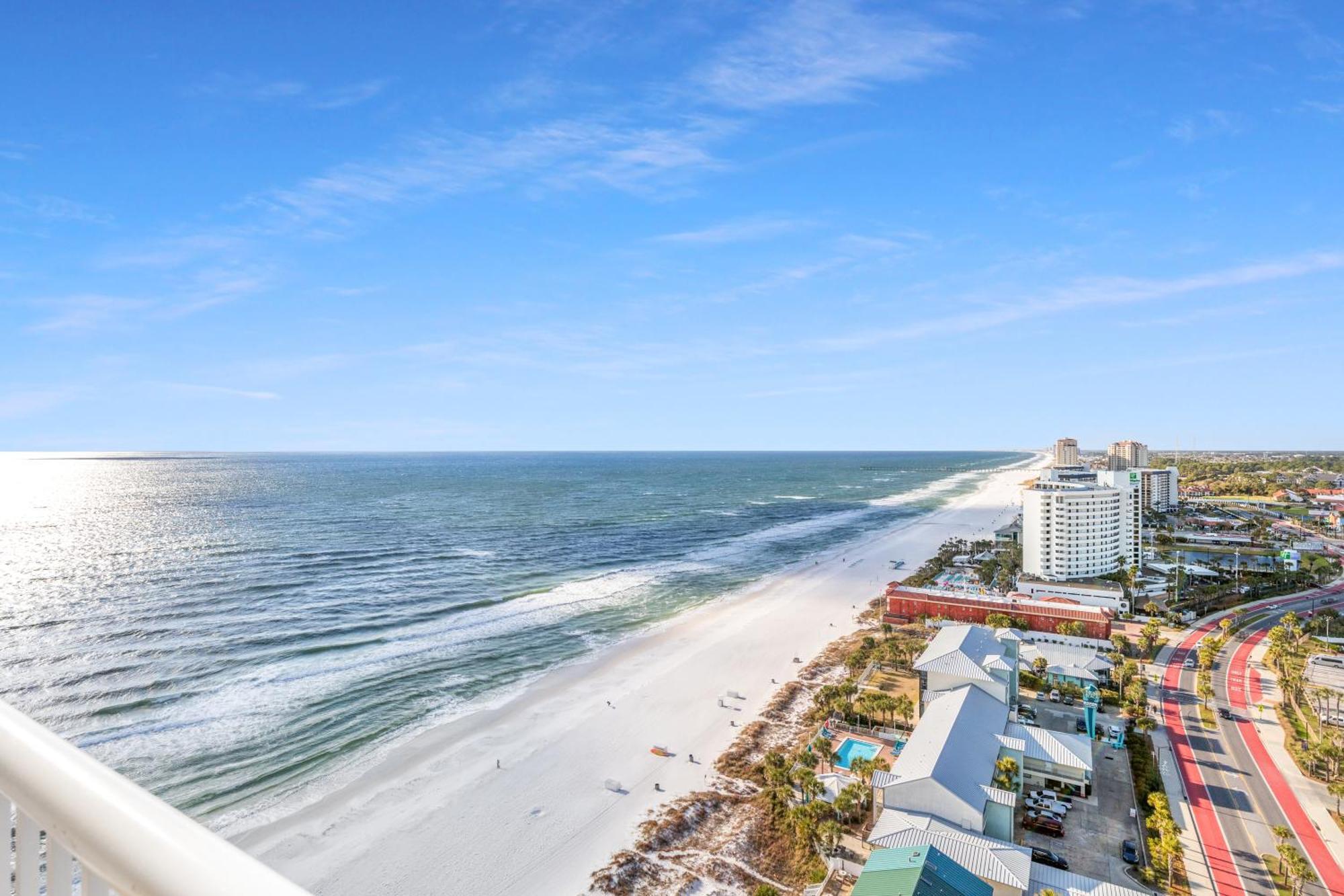Official Majestic Beach Resort - Over 60 Units - All Ocean Front, Panama City Beach, Fl ภายนอก รูปภาพ