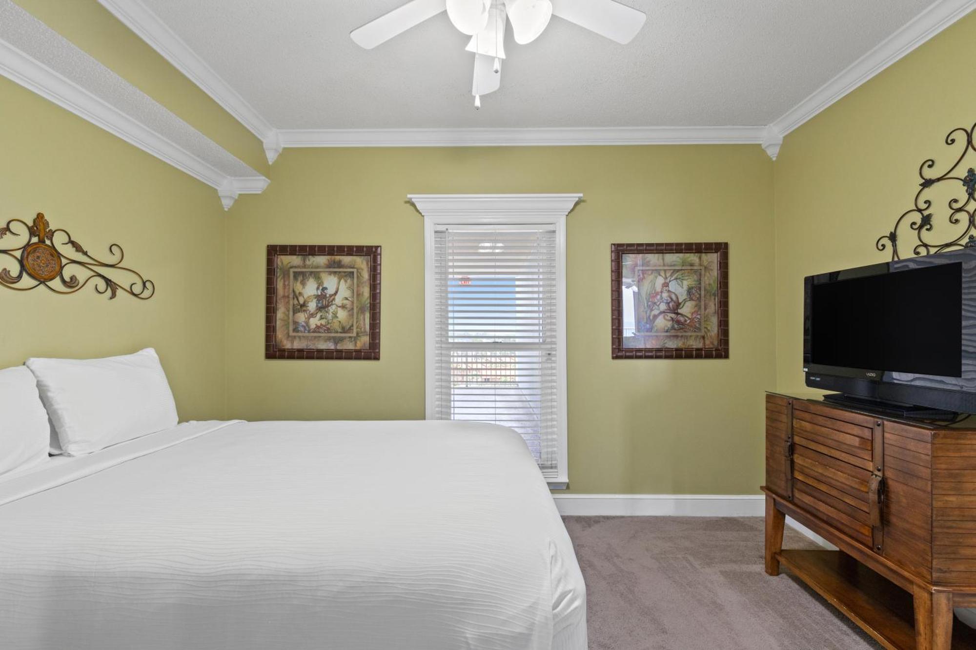 Official Majestic Beach Resort - Over 60 Units - All Ocean Front, Panama City Beach, Fl ห้อง รูปภาพ